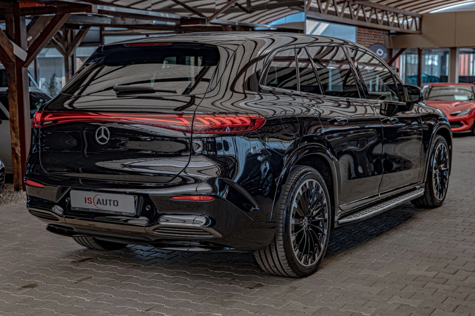 Mercedes-Benz EQS 450+ 125kWh/AMG/HuD/Hyper Screen/Burme./Pano./Карб, снимка 4 - Автомобили и джипове - 55611322