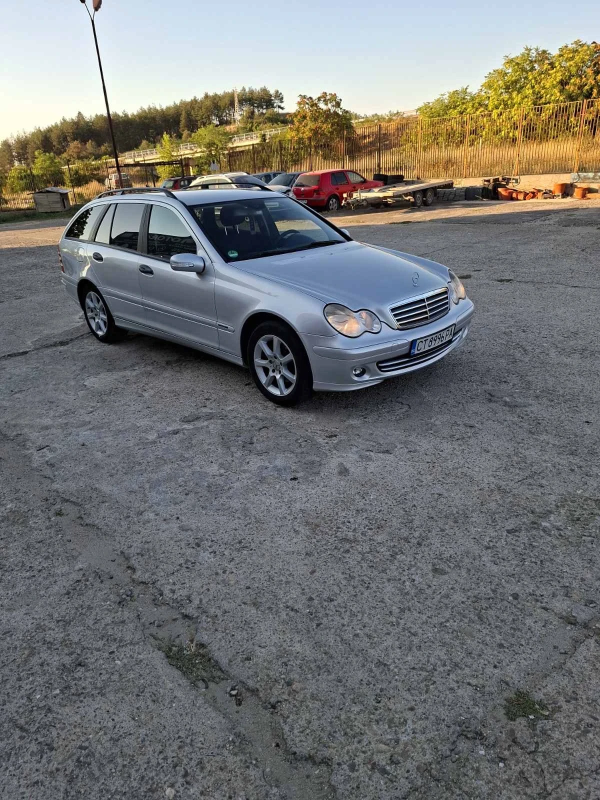 Mercedes-Benz C 220, снимка 6 - Автомобили и джипове - 55743495