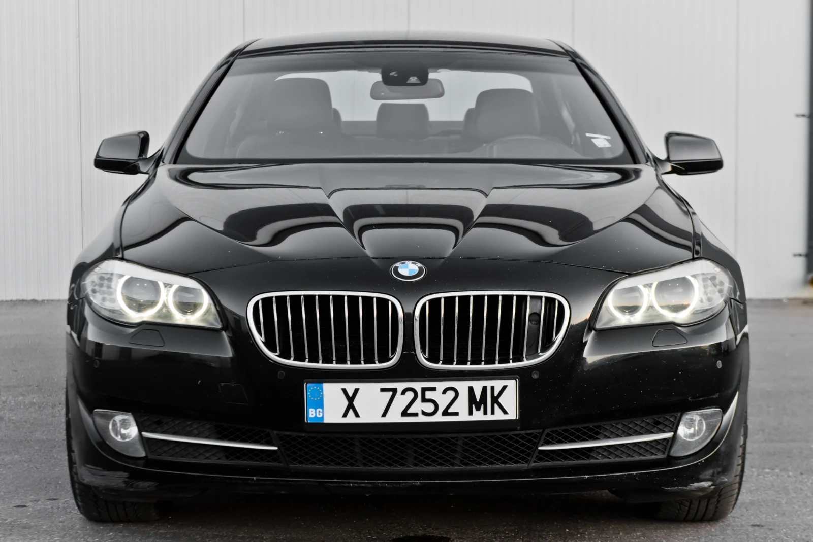 BMW 530 D XDrive* Head-Up* NightVision* Сменени вериги* , снимка 2 - Автомобили и джипове - 55754829