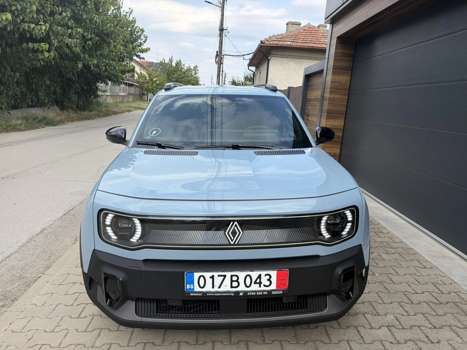 Renault 4 EV150 52kWh, снимка 5 - Автомобили и джипове - 55790507
