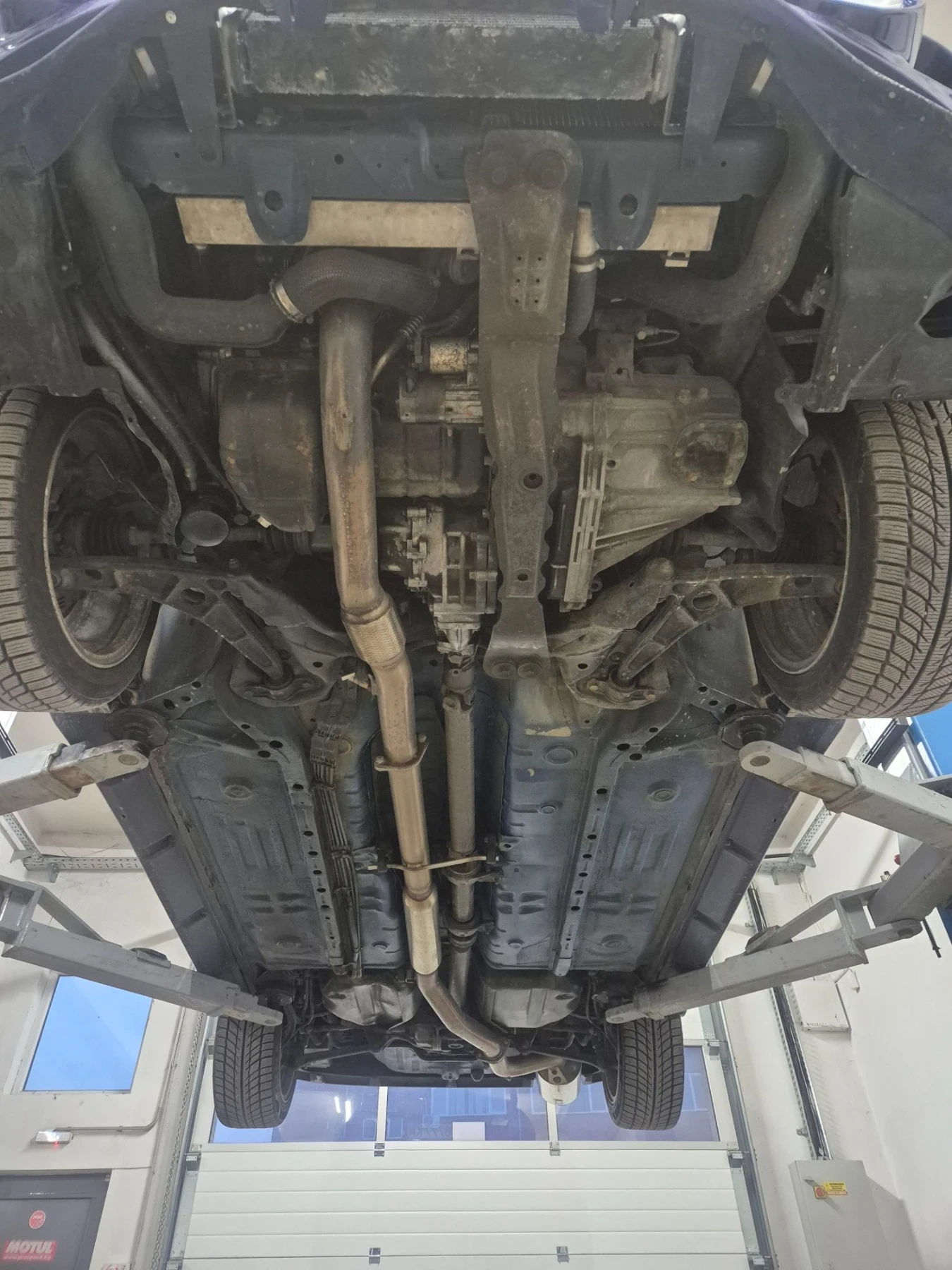 Mitsubishi Lancer Evolution, снимка 11 - Автомобили и джипове - 55877417