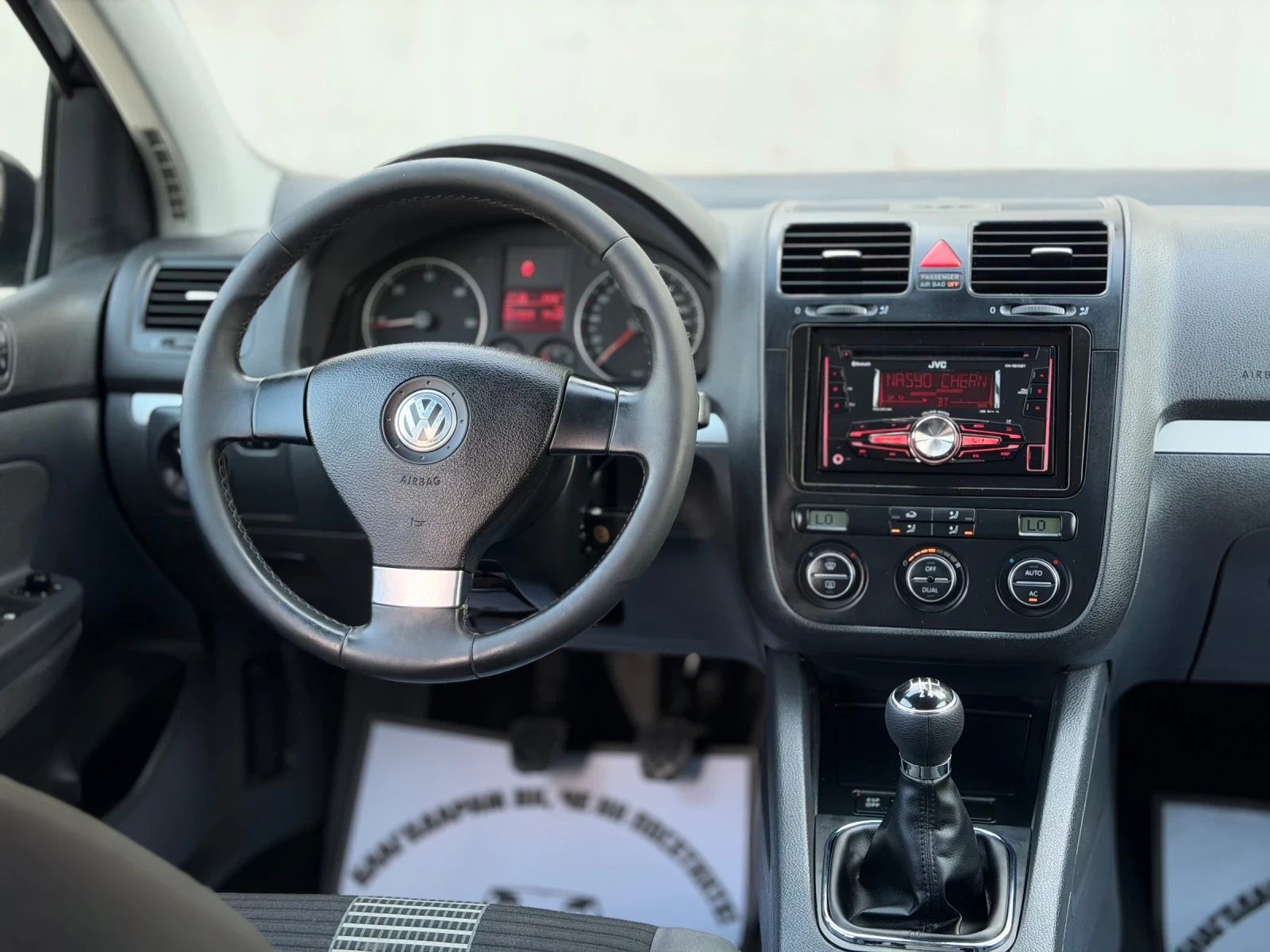 VW Golf 1.9TDi~105hp~КЛИМАТРОНИК~2008г., снимка 11 - Автомобили и джипове - 55890567