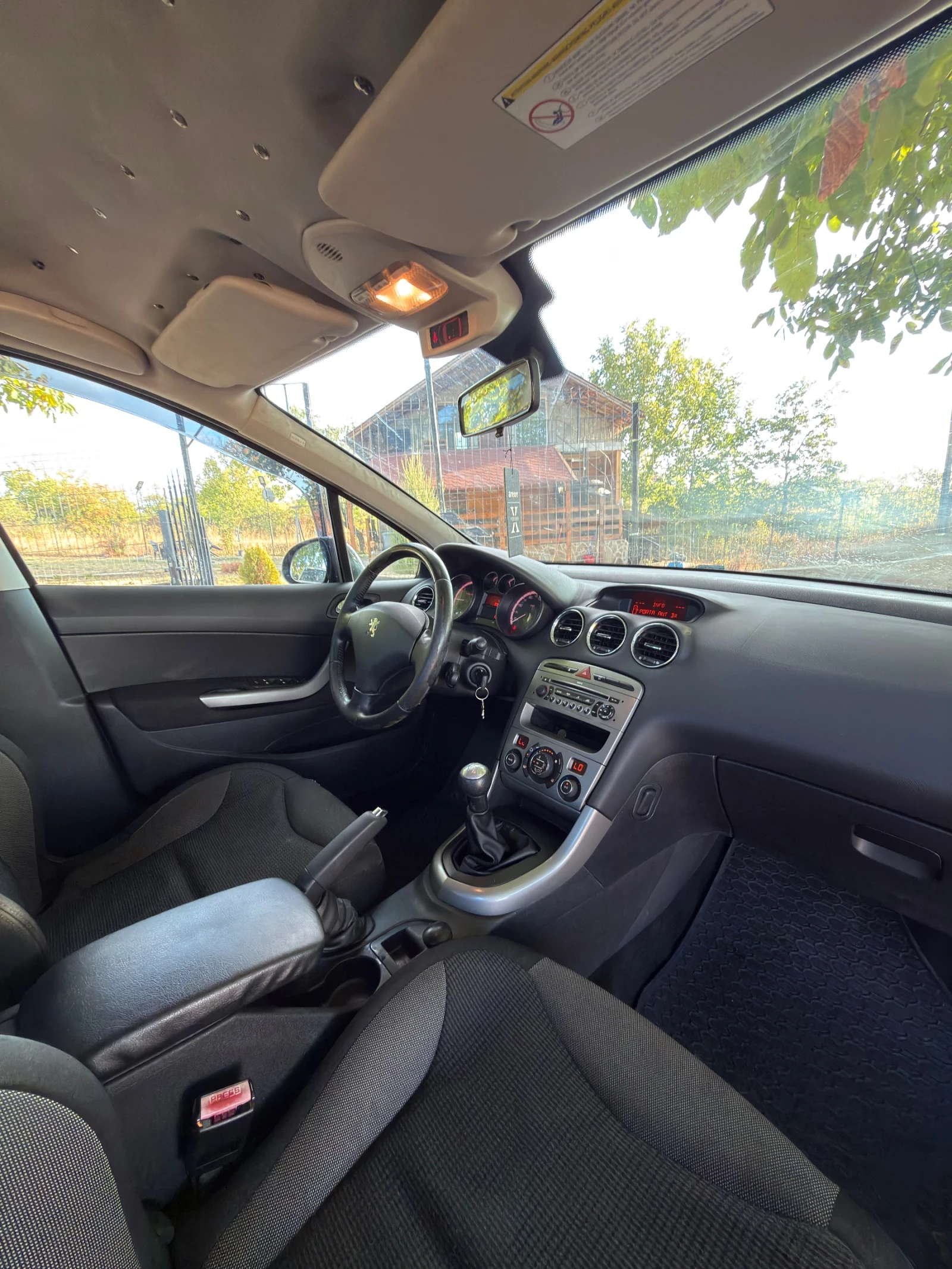 Peugeot 308, снимка 6 - Автомобили и джипове - 56315644
