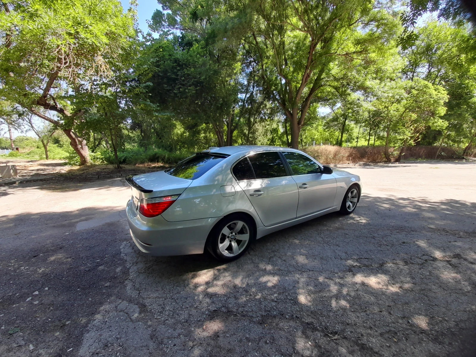 BMW 530 530, снимка 2 - Автомобили и джипове - 56637445