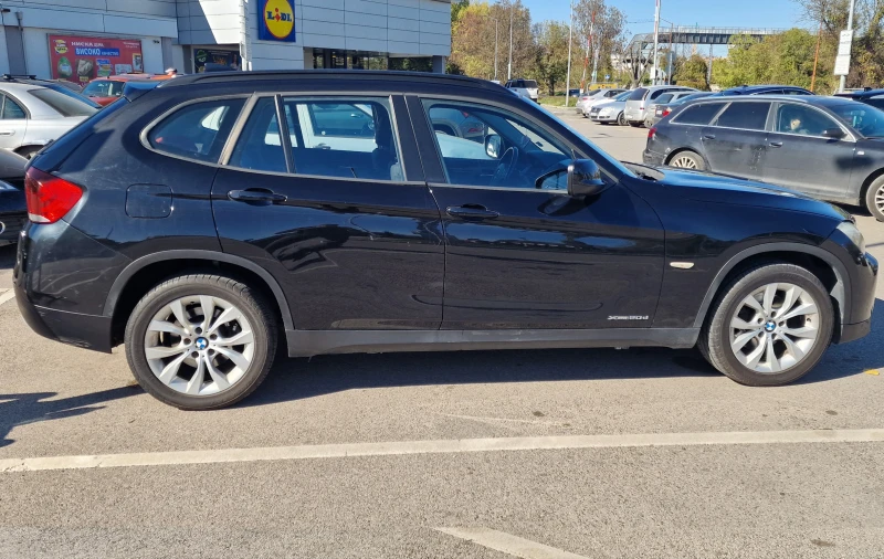 BMW X1, снимка 4 - Автомобили и джипове - 49546541