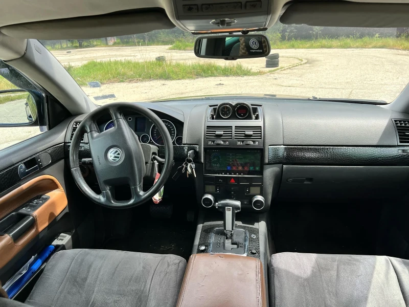 VW Touareg Touareg 2.5, снимка 7 - Автомобили и джипове - 48053330