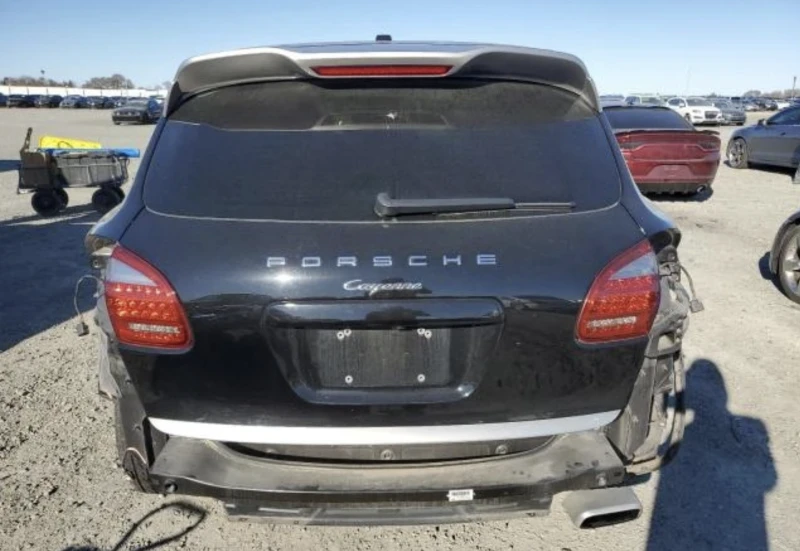 Porsche Cayenne, снимка 6 - Автомобили и джипове - 48981413