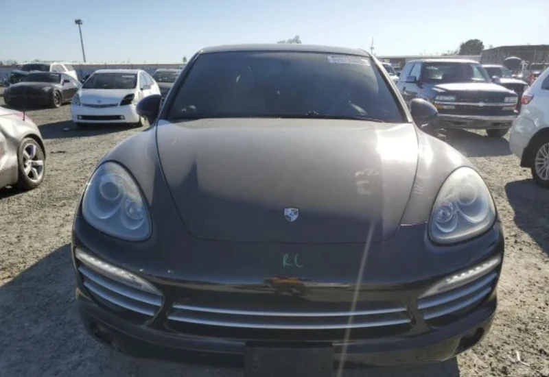 Porsche Cayenne, снимка 3 - Автомобили и джипове - 48981413