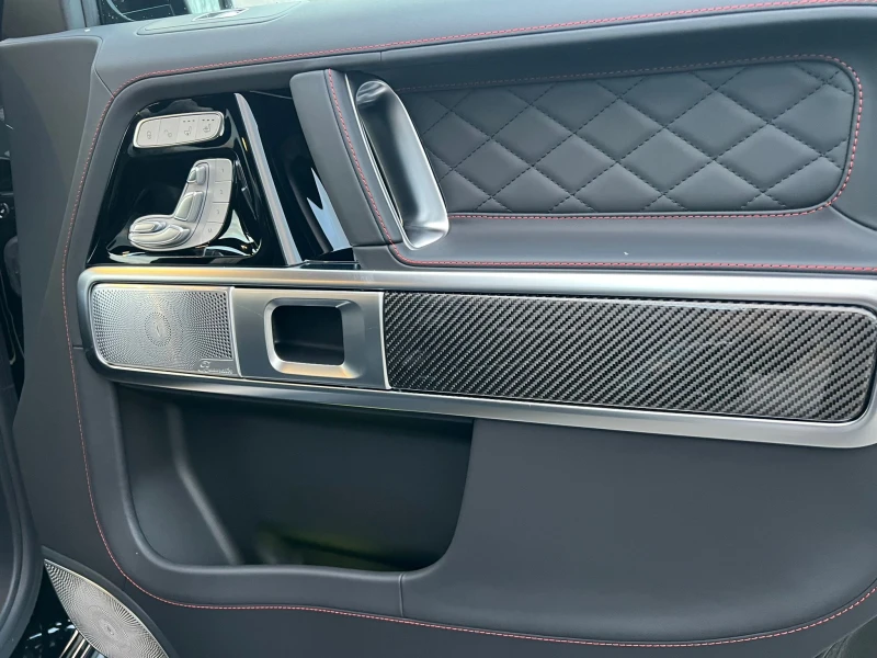 Mercedes-Benz G 63 AMG FaceLIFT , снимка 12 - Автомобили и джипове - 51499544