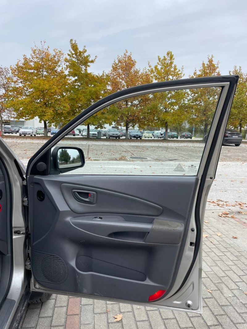 Hyundai Tucson, снимка 13 - Автомобили и джипове - 52193889