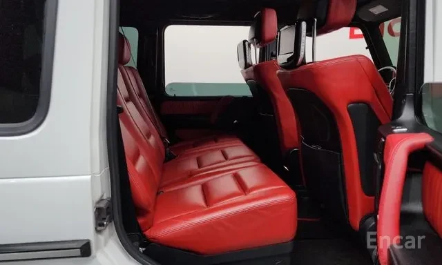 Mercedes-Benz G 63 AMG DESIGNO, снимка 11 - Автомобили и джипове - 55773111