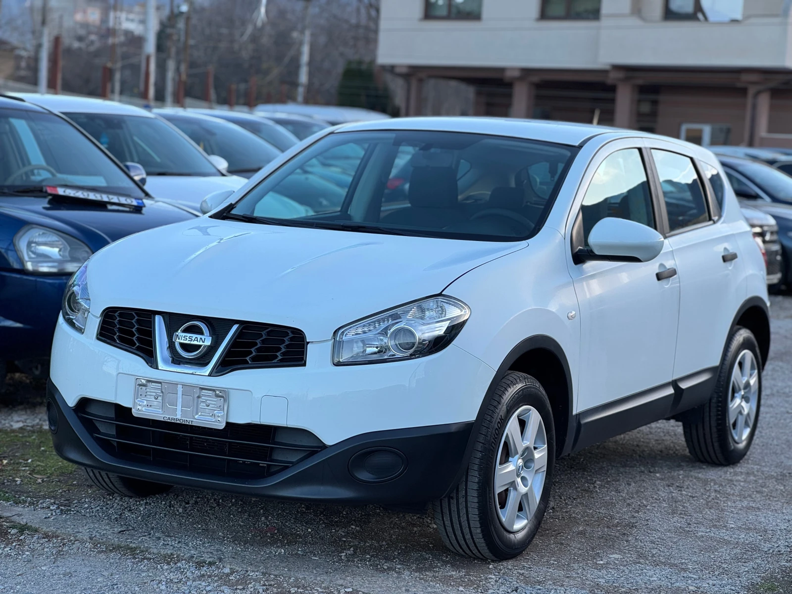 Nissan Qashqai 1.6i FaceLift - изображение 2