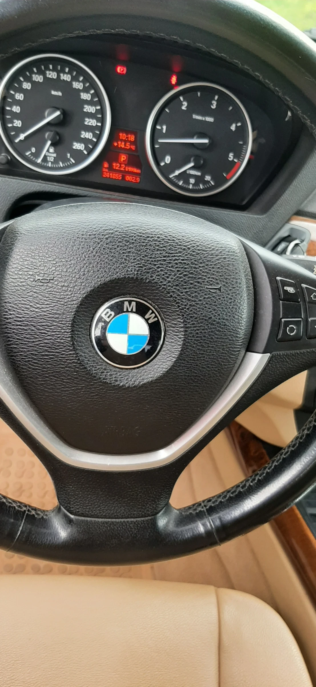 BMW X5  - изображение 6