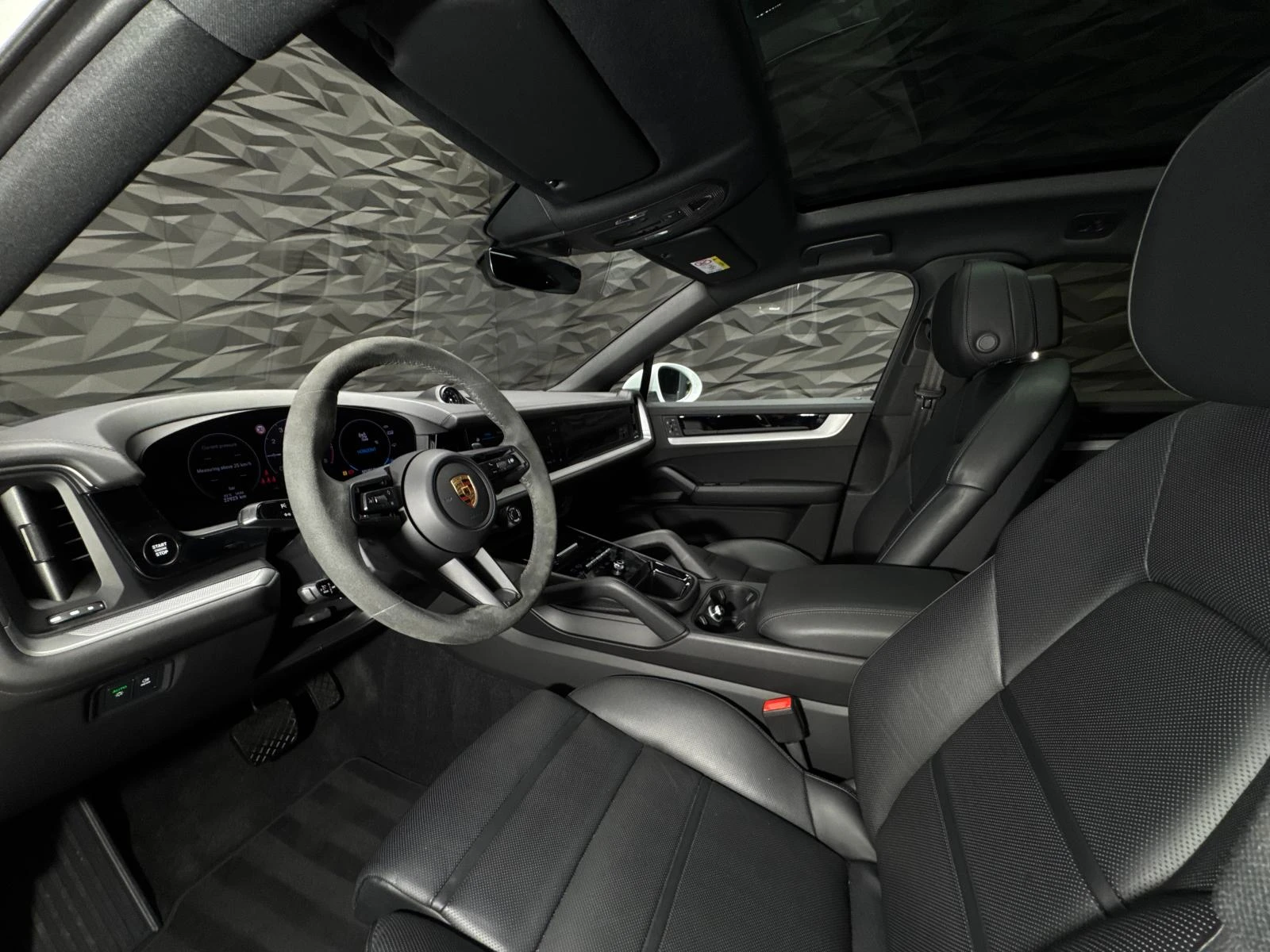 Porsche Cayenne E-hybrid Coupe* Bose* Pano - изображение 7