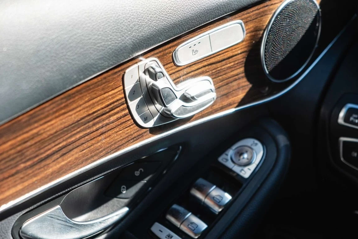 Mercedes-Benz GLC 300 4M  CARFAX | Mobile.bg � ����������� 11