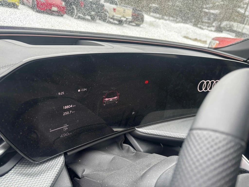 Audi Q5 * Technik * CARFAX /DIS/PANO/360/B&O - изображение 8