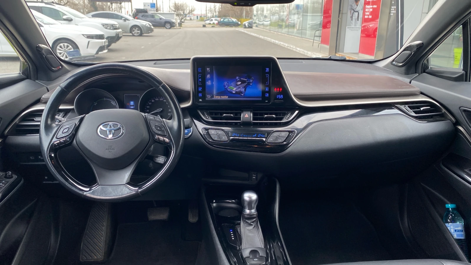 Toyota C-HR 1.8 HEV Classy, снимка 10 - Автомобили и джипове - 53730556