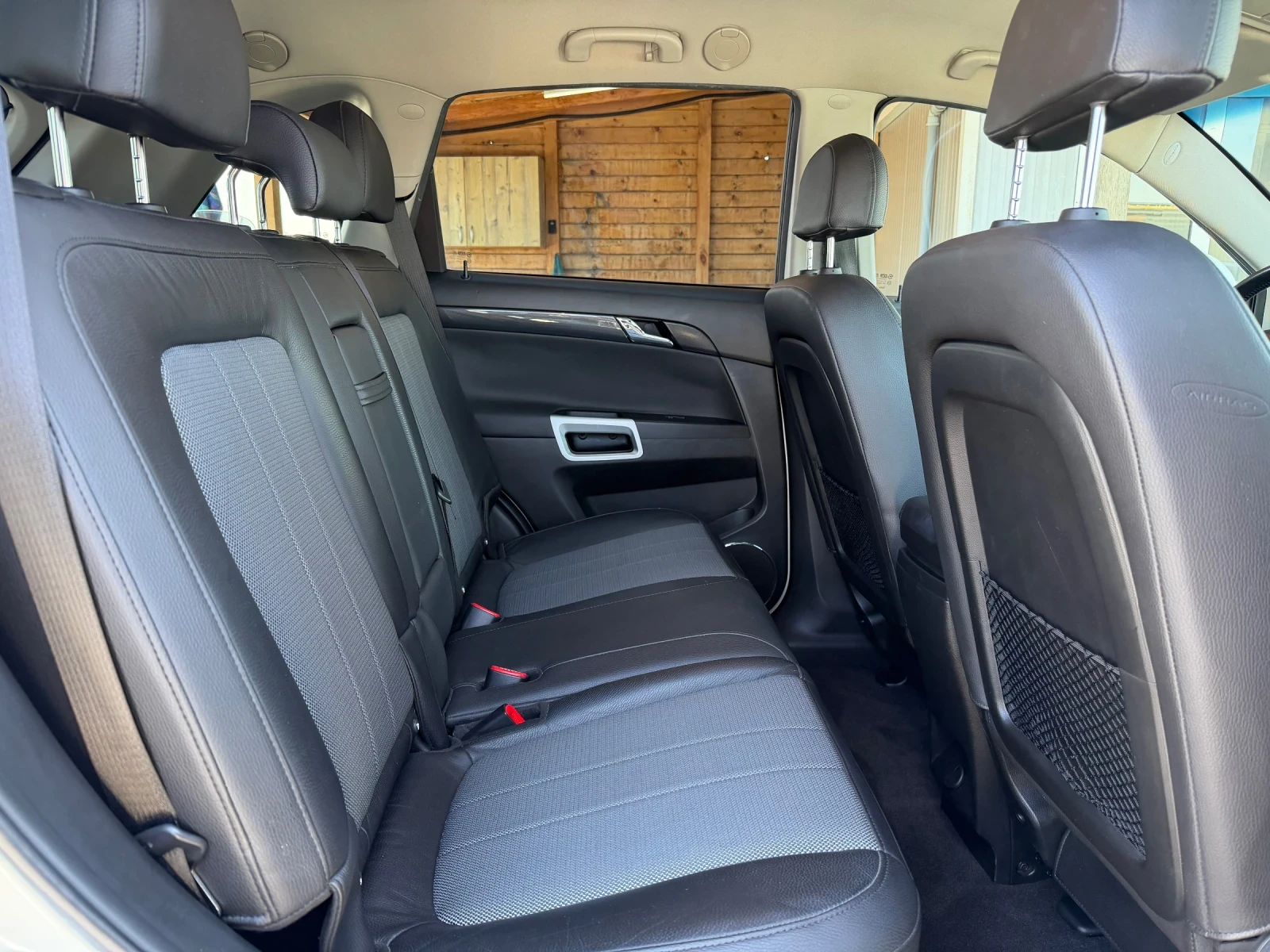 Opel Antara 2.2 163kc 4x4 Автоматик, снимка 14 - Автомобили и джипове - 53757440