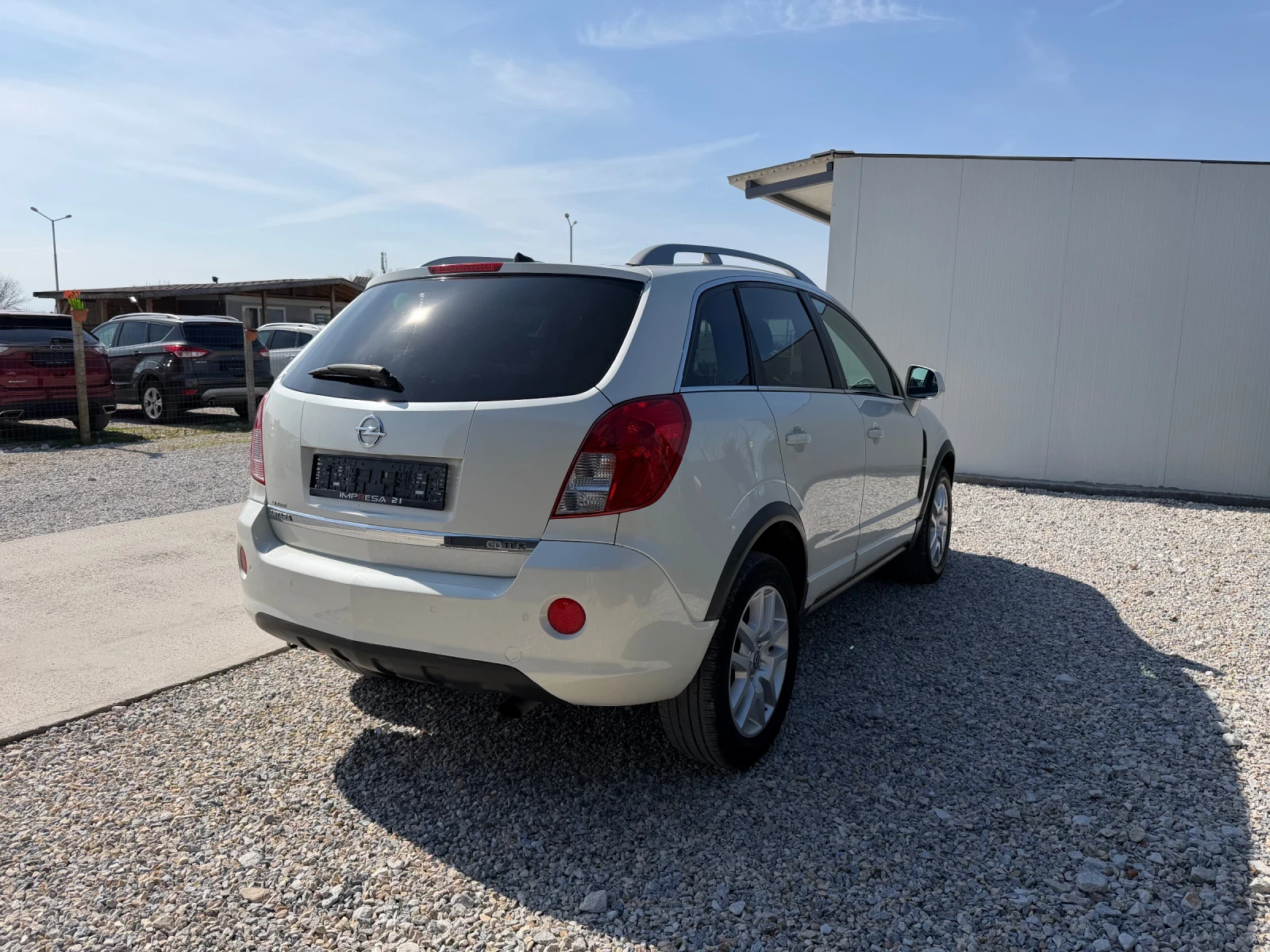 Opel Antara 2.2 163kc 4x4 Автоматик, снимка 4 - Автомобили и джипове - 53757440