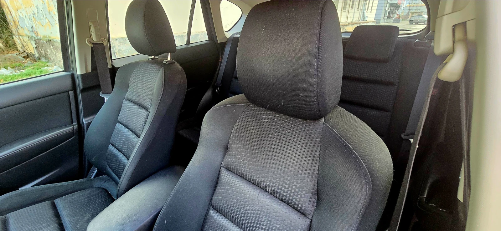 Mazda CX-5 2.2D Revolution, снимка 4 - Автомобили и джипове - 54196591