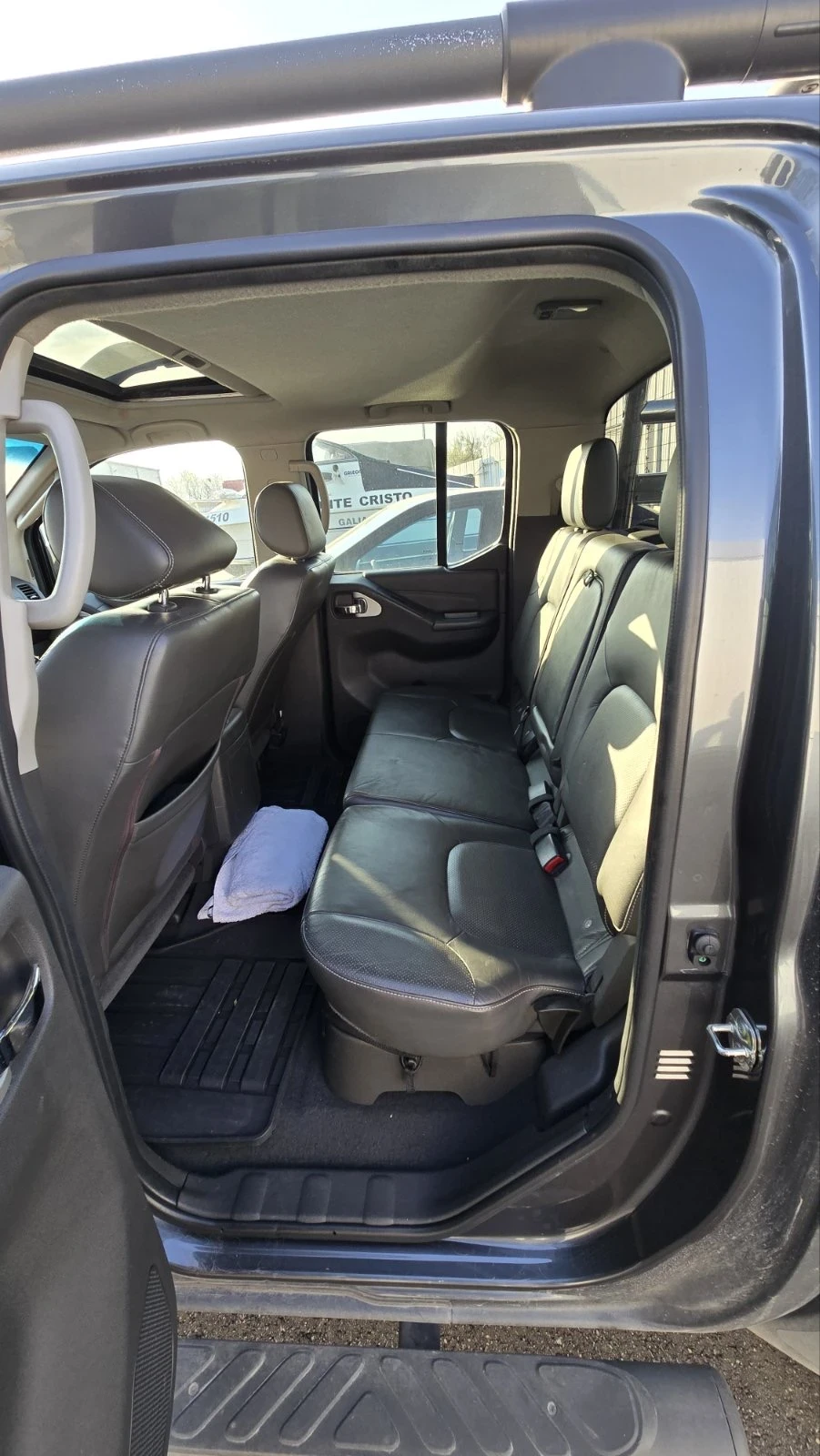 Nissan Navara 3.0 V6 | Mobile.bg � ����������� 4