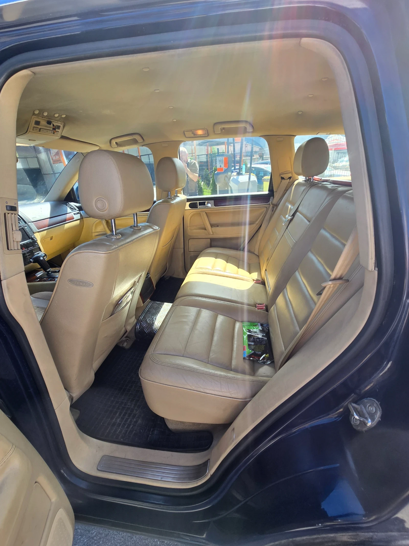 VW Touareg V10, снимка 8 - Автомобили и джипове - 54710111