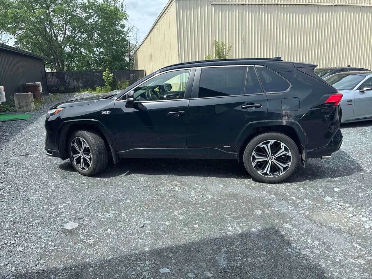 Toyota Rav4 * AWD * CARFAX * ОПЦИЯ ЗА ФИНАНСИРАНЕ, снимка 2 - Автомобили и джипове - 55016138