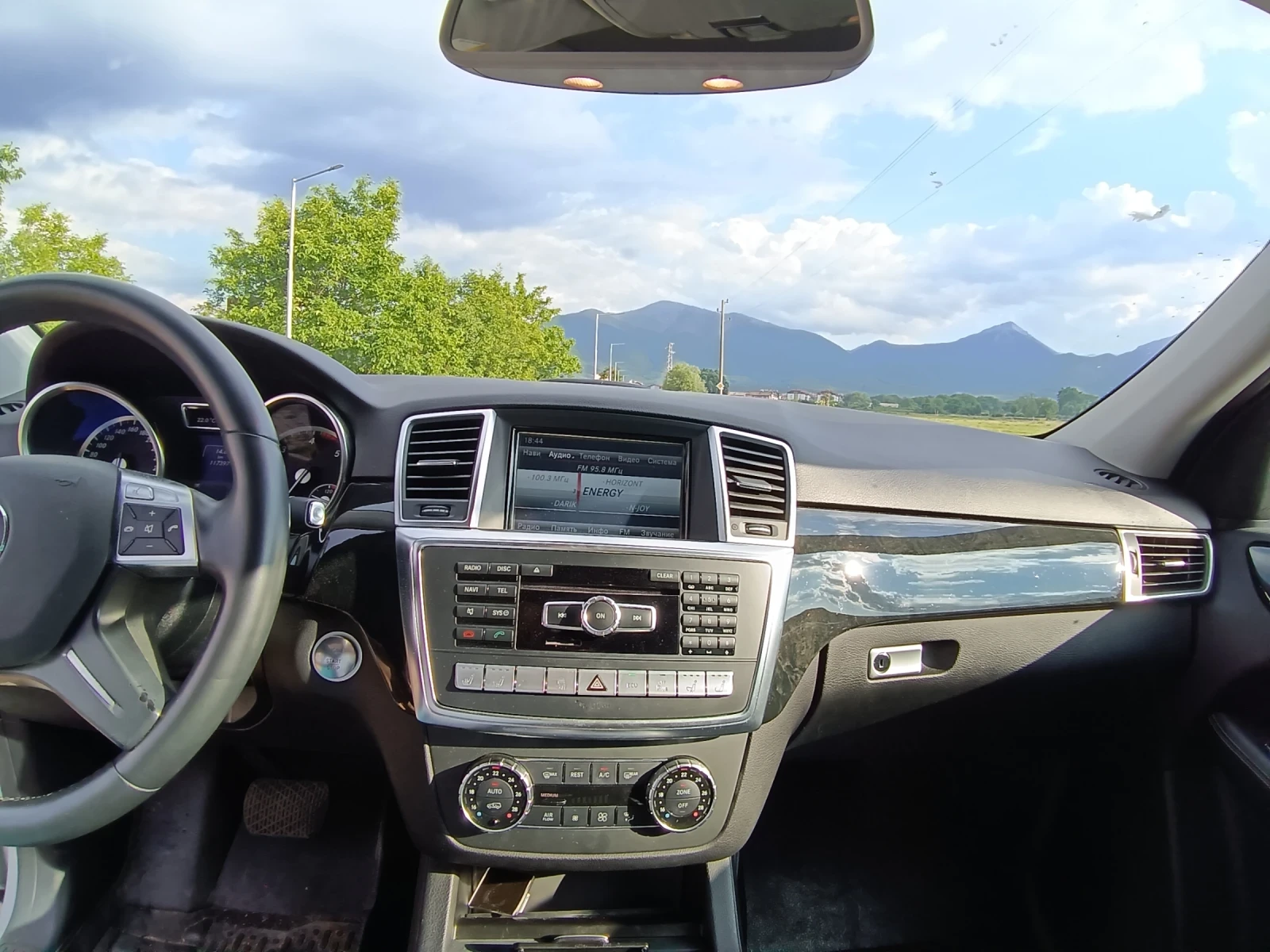 Mercedes-Benz ML 350, снимка 12 - Автомобили и джипове - 55458869