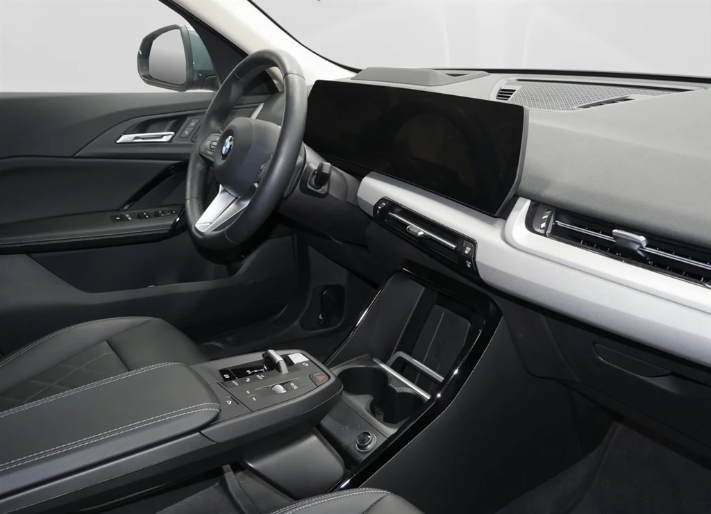 BMW X2 sDrive20d, снимка 6 - Автомобили и джипове - 56327392