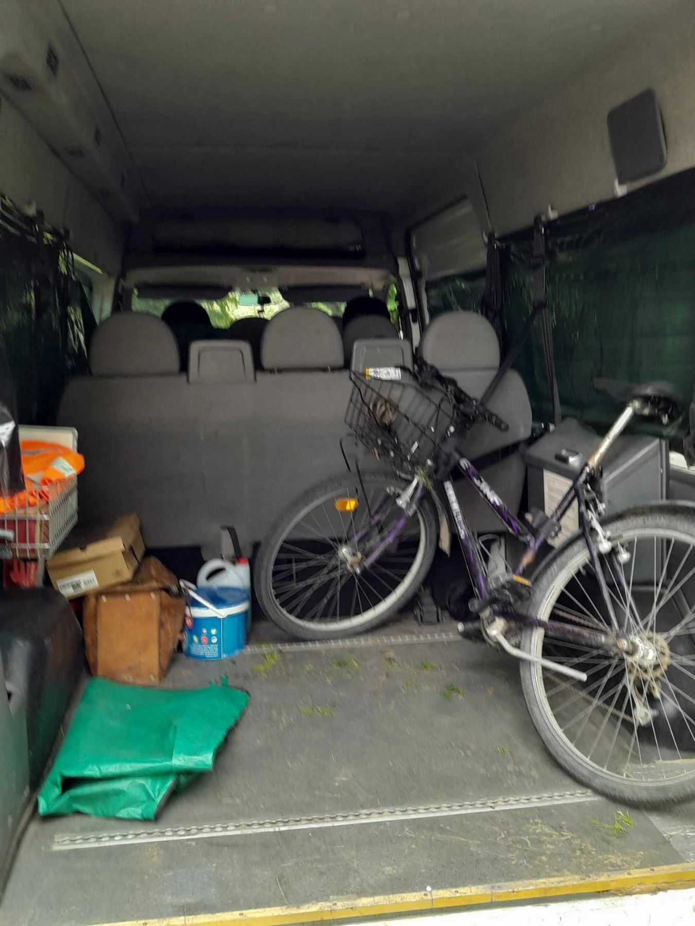 Ford Transit 85 / 300  | Mobile.bg   11