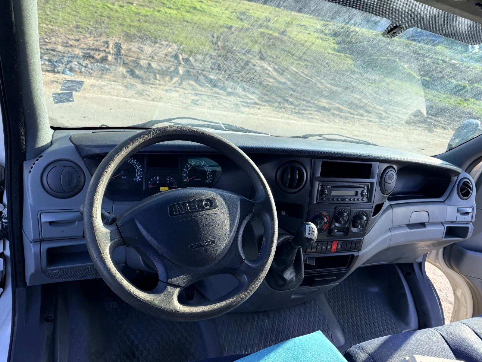 Iveco Daily 35S14 2.3 136hp, снимка 14 - Бусове и автобуси - 53738648