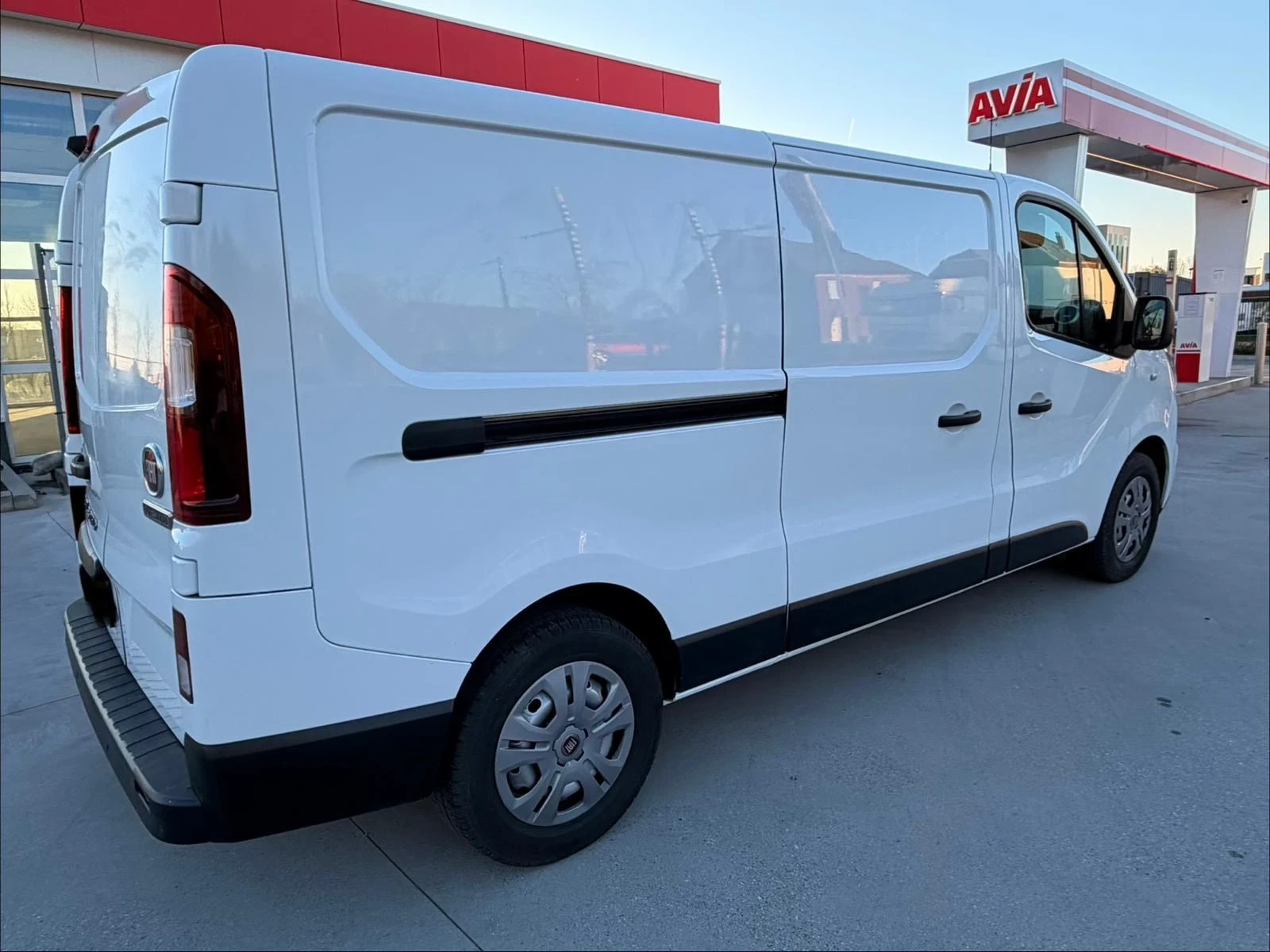 Fiat Talento 2.0 EcoJet, снимка 4 - Бусове и автобуси - 54441193