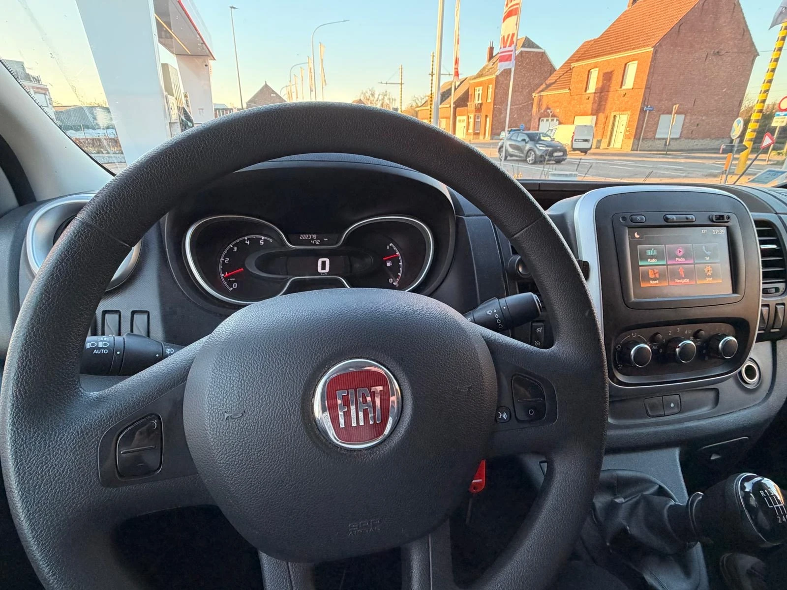 Fiat Talento 2.0 EcoJet, снимка 11 - Бусове и автобуси - 54441193