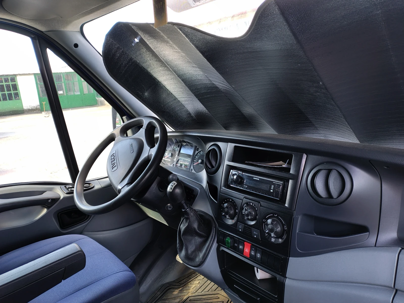 Iveco 35s18, снимка 10 - Бусове и автобуси - 56091587