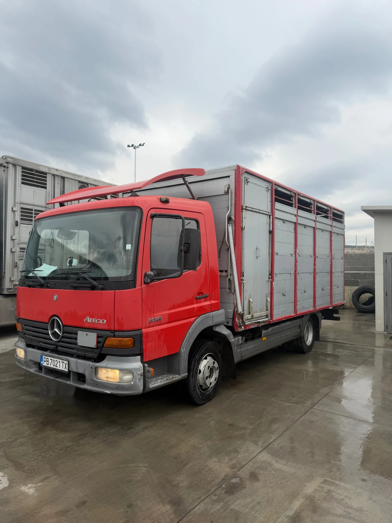 Mercedes-Benz Atego 818, снимка 3 - Камиони - 54168530