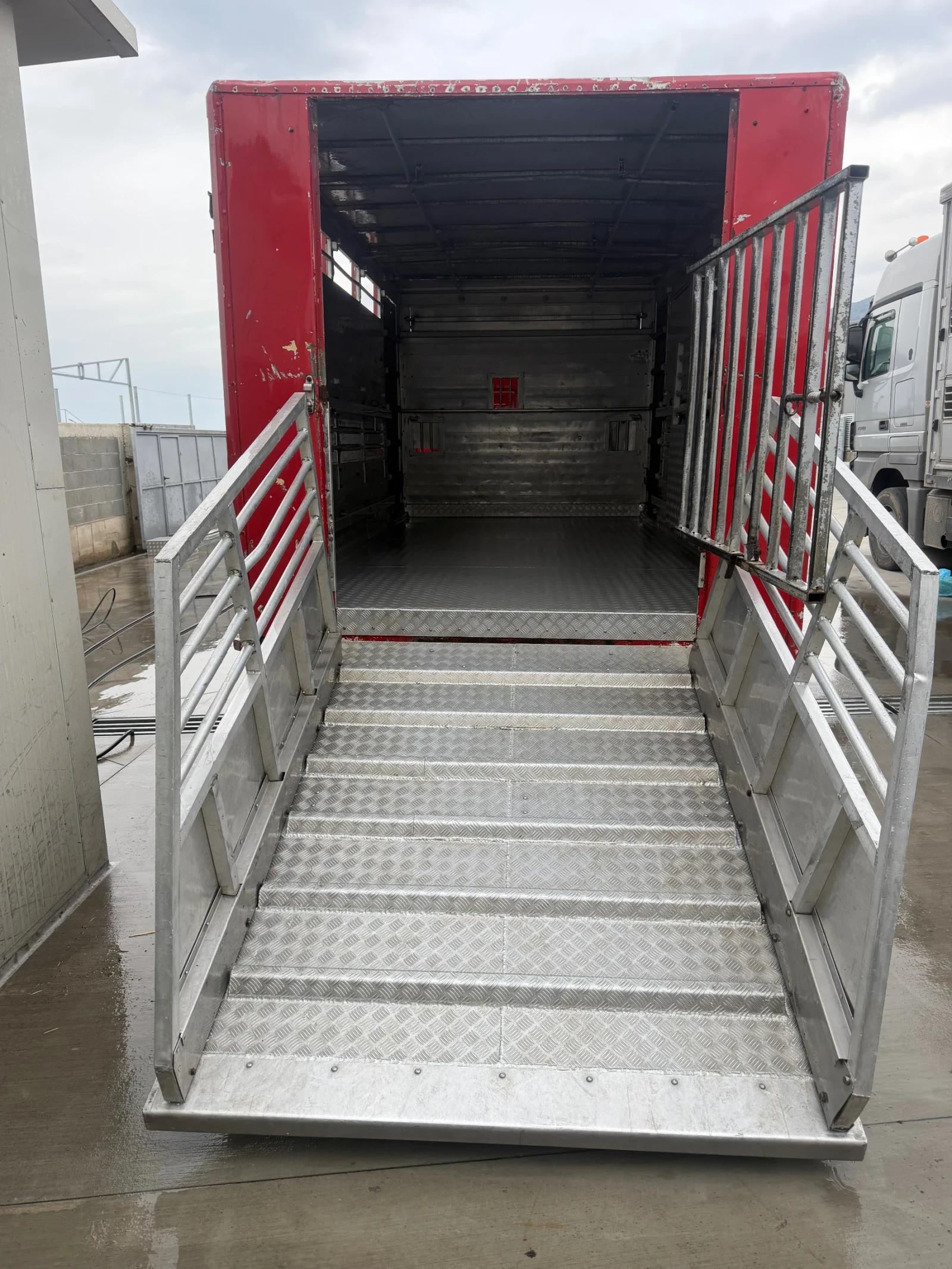 Mercedes-Benz Atego 818, снимка 11 - Камиони - 54168530