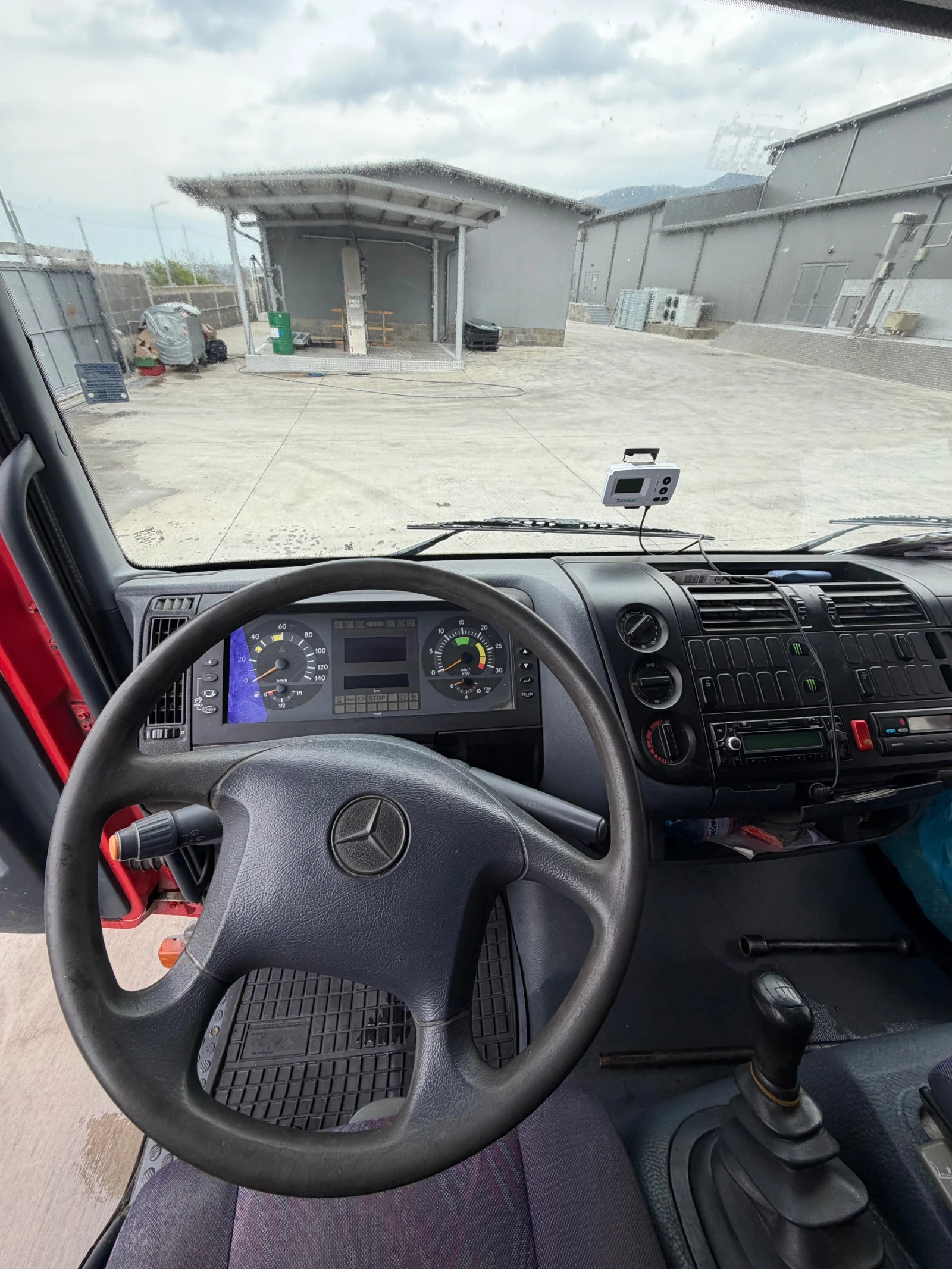 Mercedes-Benz Atego 818, снимка 5 - Камиони - 54168530