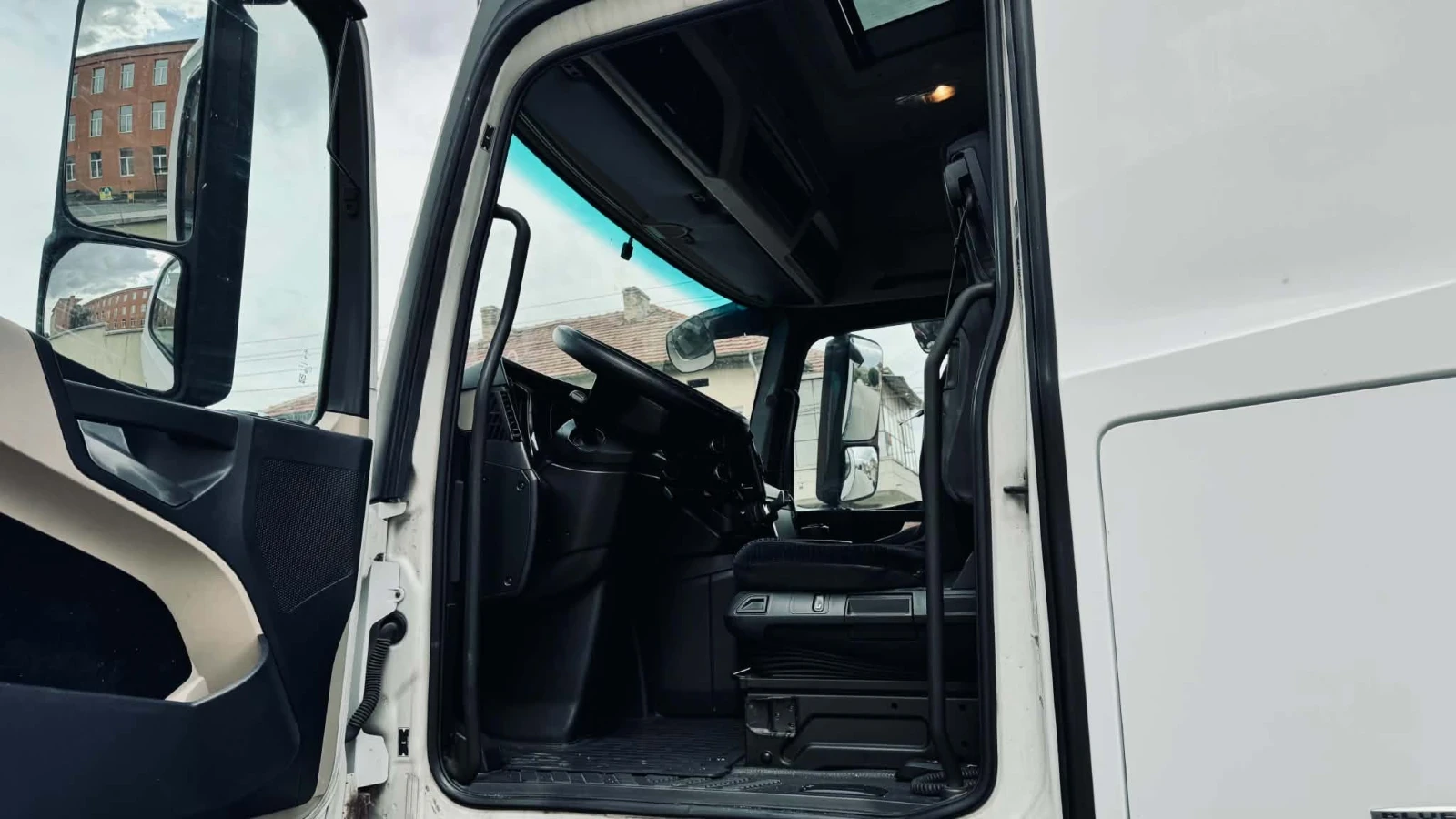 Mercedes-Benz Actros, снимка 13 - Камиони - 56331202