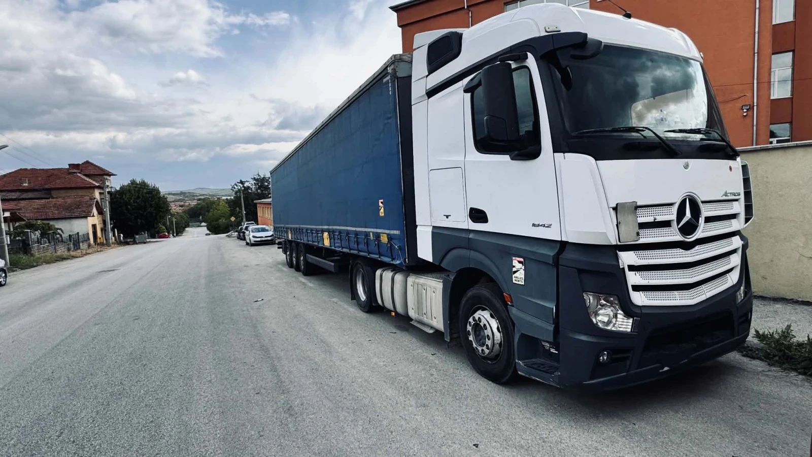 Mercedes-Benz Actros, снимка 2 - Камиони - 56331202