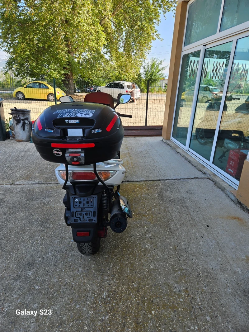 Kymco Xciting Perfekten 300cc, снимка 6 - Мотоциклети и мототехника - 51007023