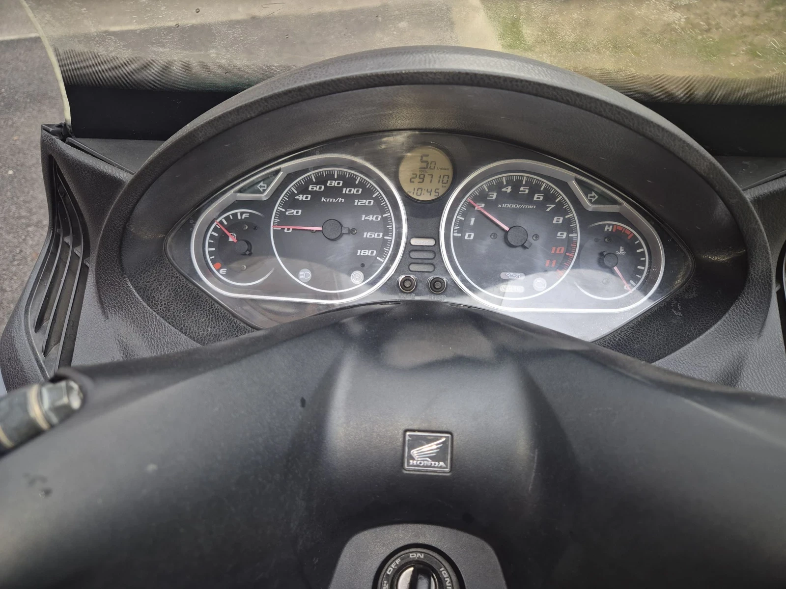 Honda Silver Wing 400 - изображение 5