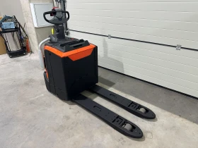 Електрокар Toyota LPE200, снимка 3
