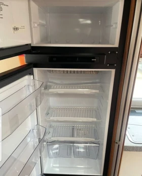 Кемпер Carthago Chic - C line T Plus 3.0 Motor 160 kc Зимно Изпълн, снимка 11