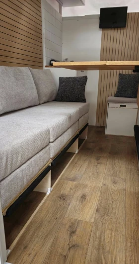 ������ ������ VAN Rooms | Mobile.bg � ����� ������ 9