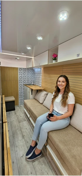 ������ ������ VAN Rooms | Mobile.bg � ����� ������ 16