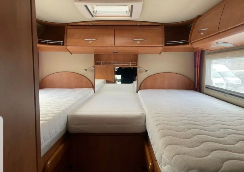 Кемпер Carthago Chic - C line T Plus 3.0 Motor 160 kc Зимно Изпълн, снимка 8 - Каравани и кемпери - 53435807