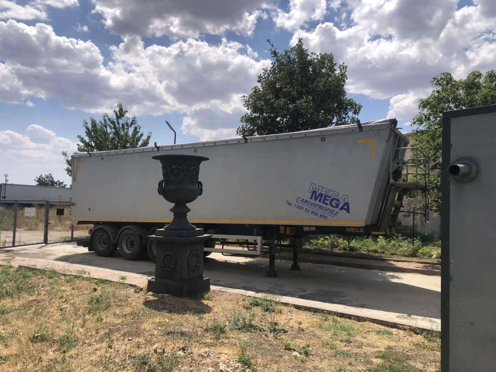  Mega MNL /     | Mobile.bg   2