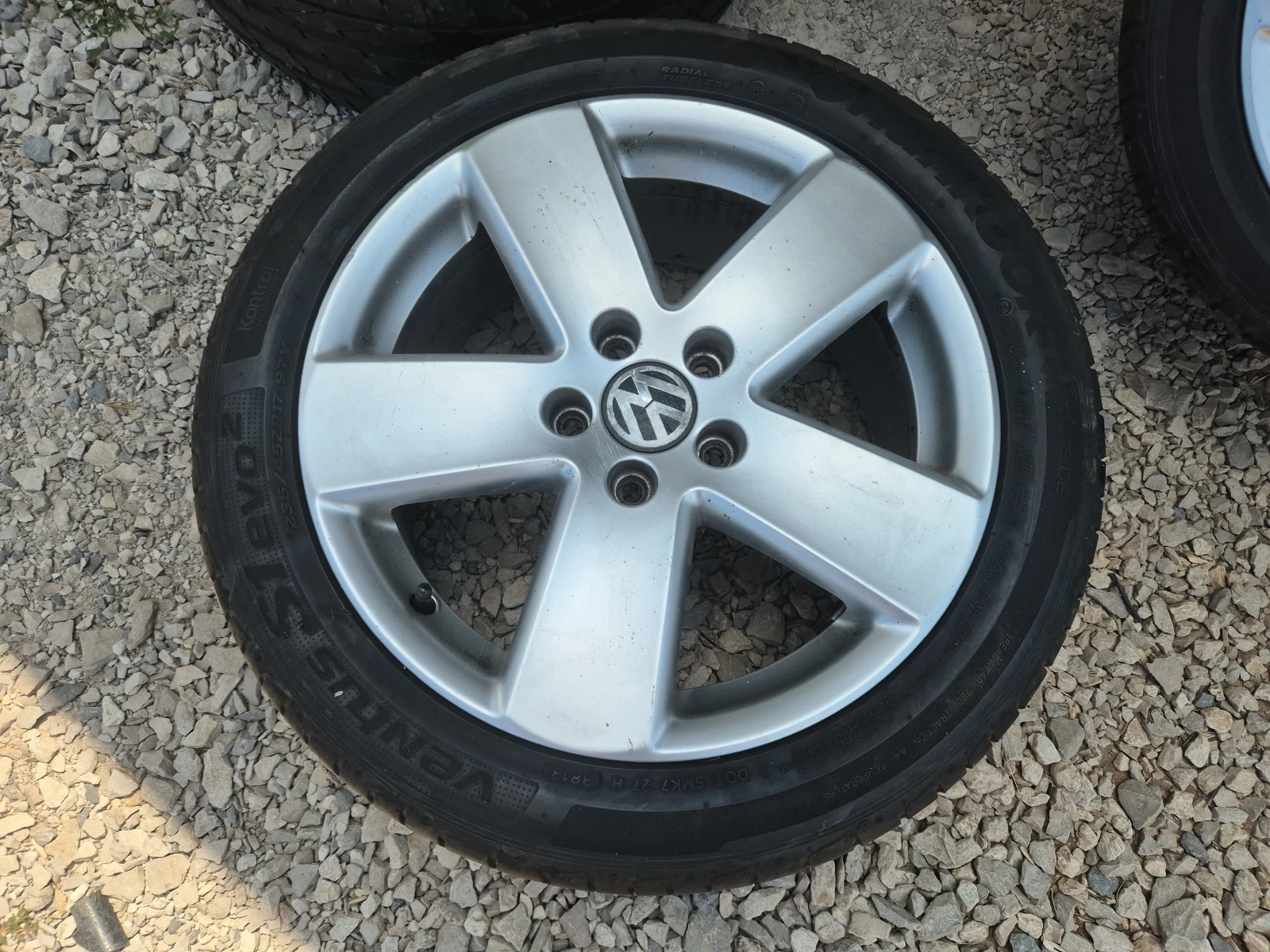 ���� � ������ 235/45R17 | Mobile.bg � ����������� 2