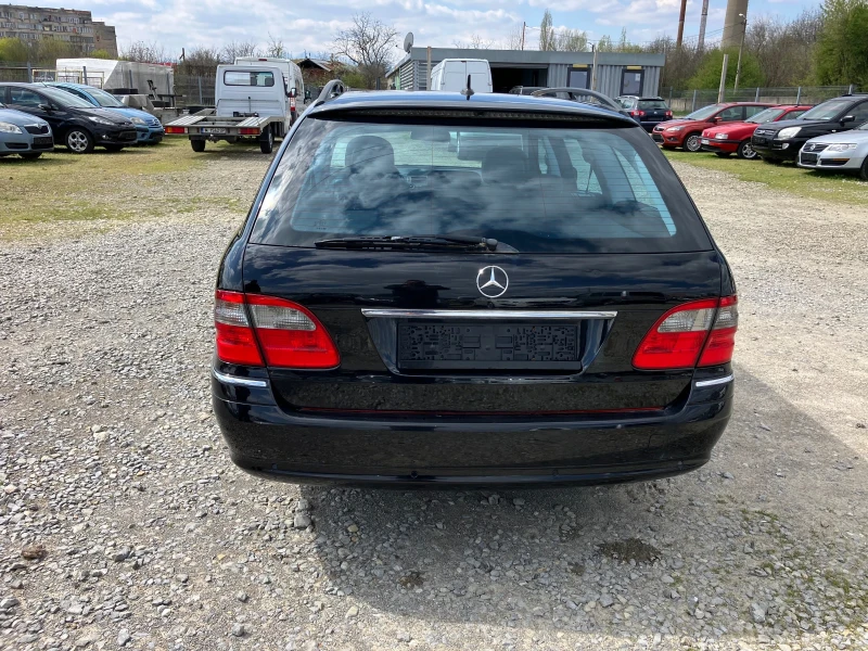 Mercedes-Benz E 220  EVO Avantgarde, снимка 5 - Автомобили и джипове - 44671037