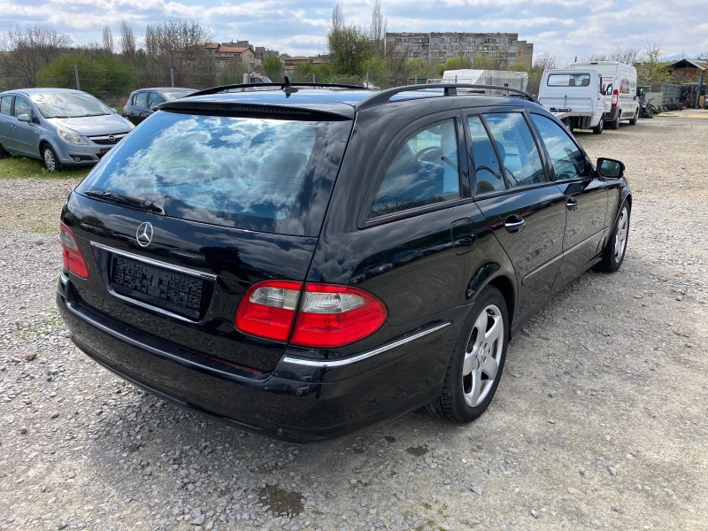 Mercedes-Benz E 220  EVO Avantgarde, снимка 6 - Автомобили и джипове - 44671037
